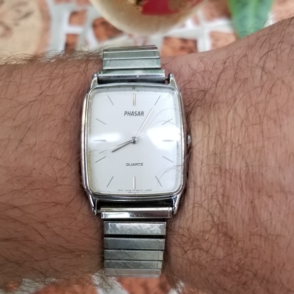 phasar quartz watch
